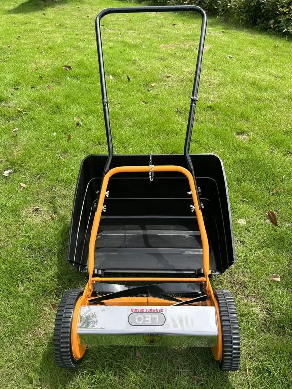 Mr Golf Manual Lawnmower MG1600 — Mr Golf lawn mowers